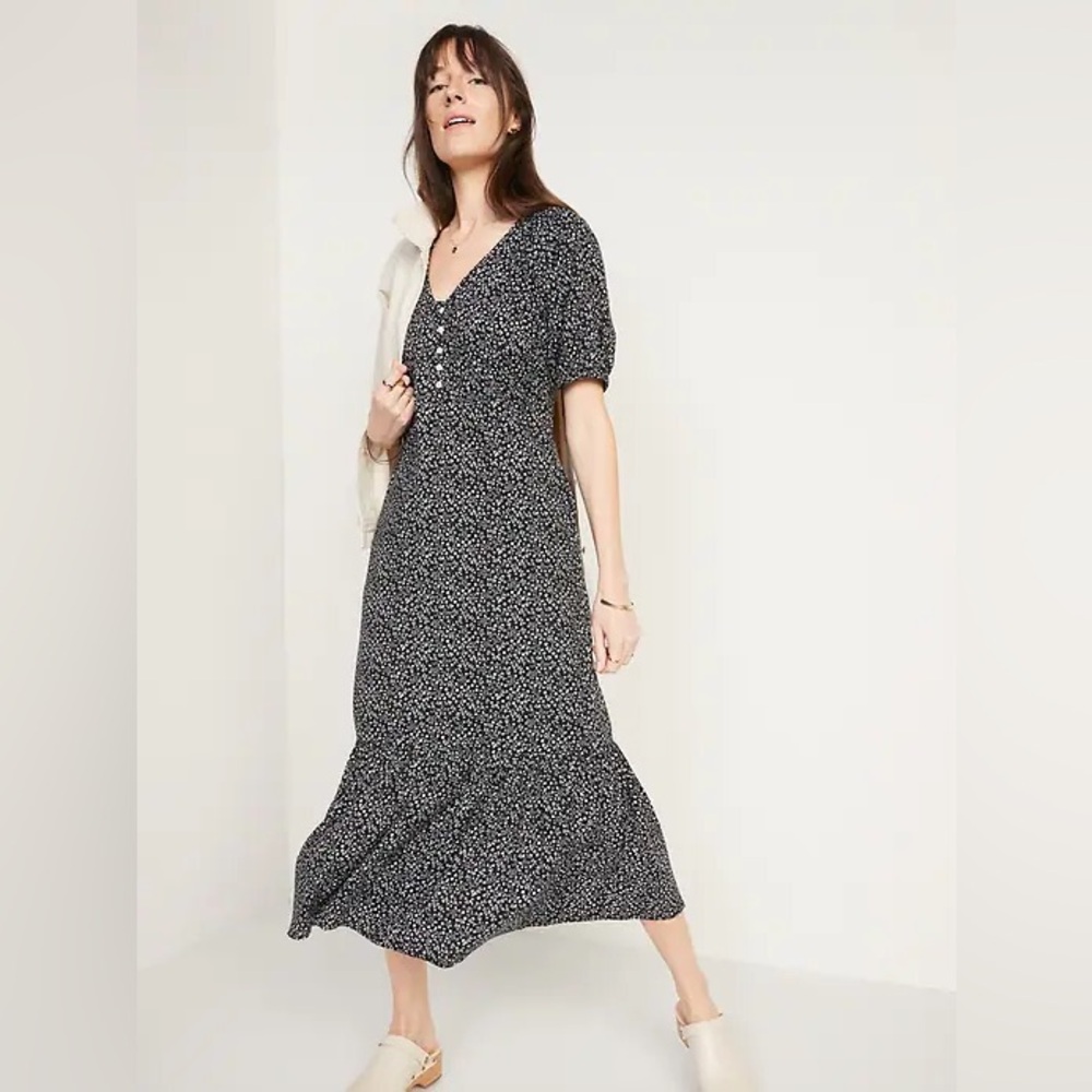 Floral-Print Puff-Sleeve All-Day Maxi Swing Black Dress - old navy size large